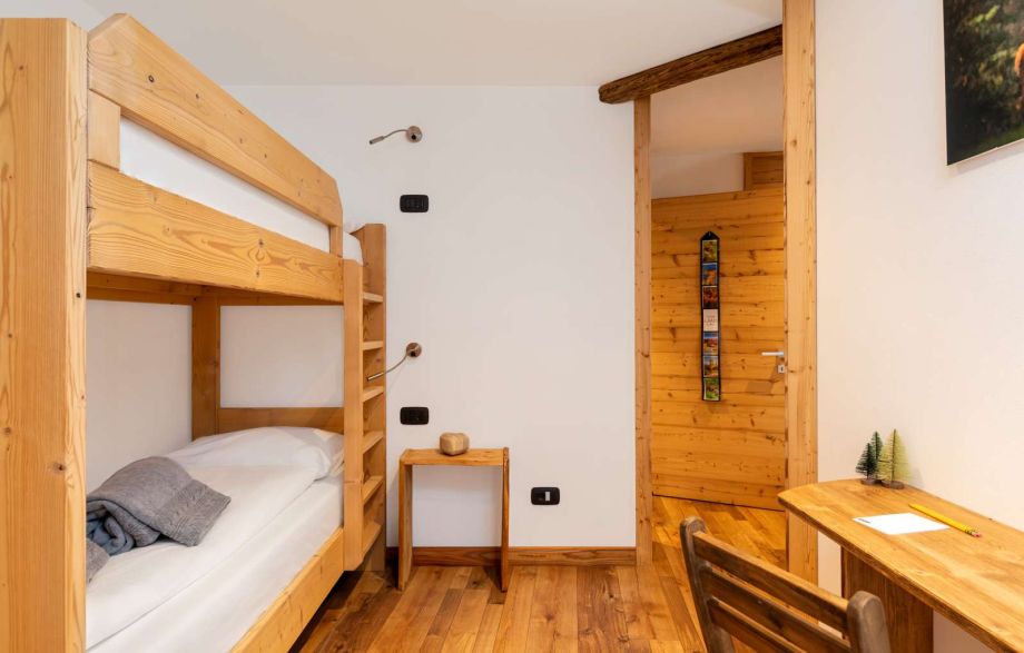 B&B Sot l'Agner - Zimmer - Zimmer LARES (Lärche)
